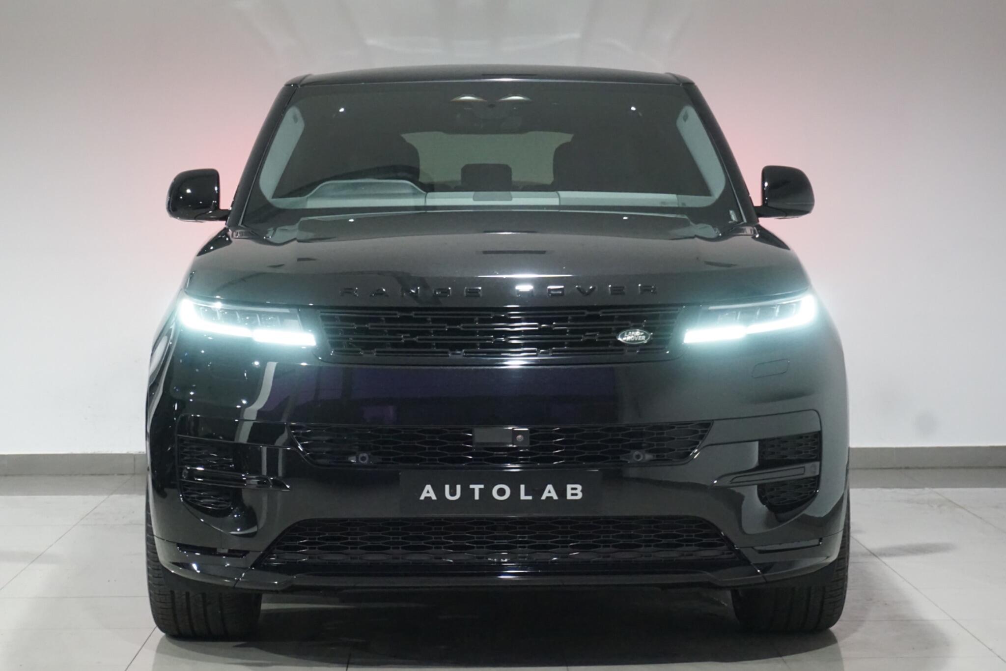 Land Rover Range Rover Sport 3.0 D300 MHEV Dynamic SE SUV 5dr Diesel Auto 4WD Euro 6 (s/s) (300 ps)